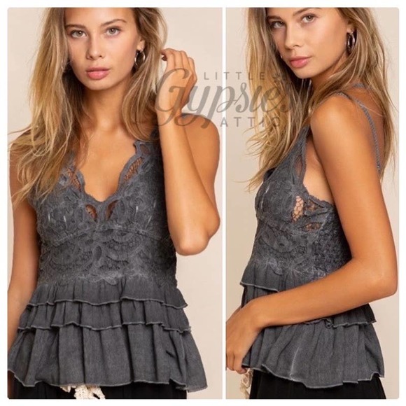 POL Sweet Burnout Flirty Lace Top - Picture 2 of 11